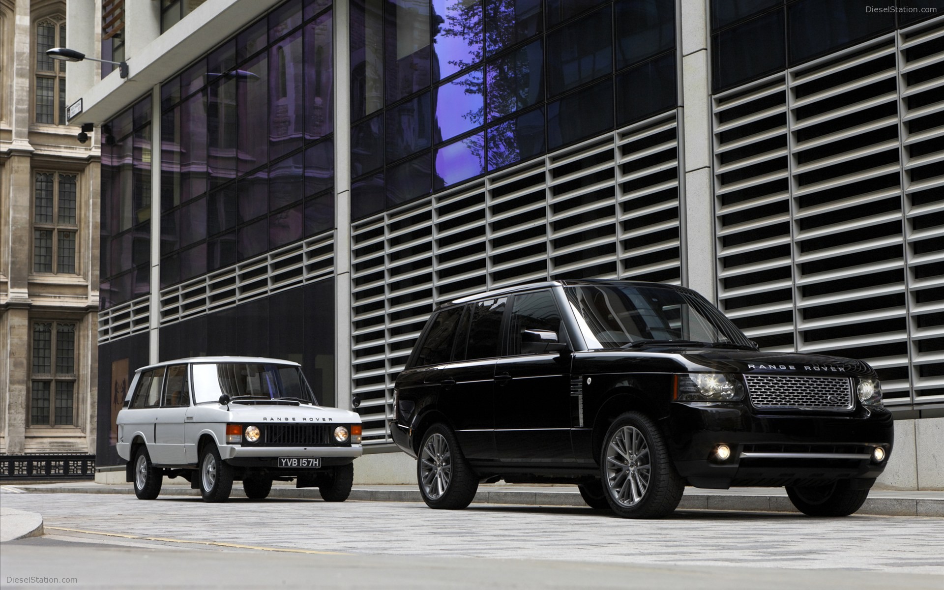 Land Rover Range Rover Black Edition 2011 Land Rover Range Rover Black Edition 2011